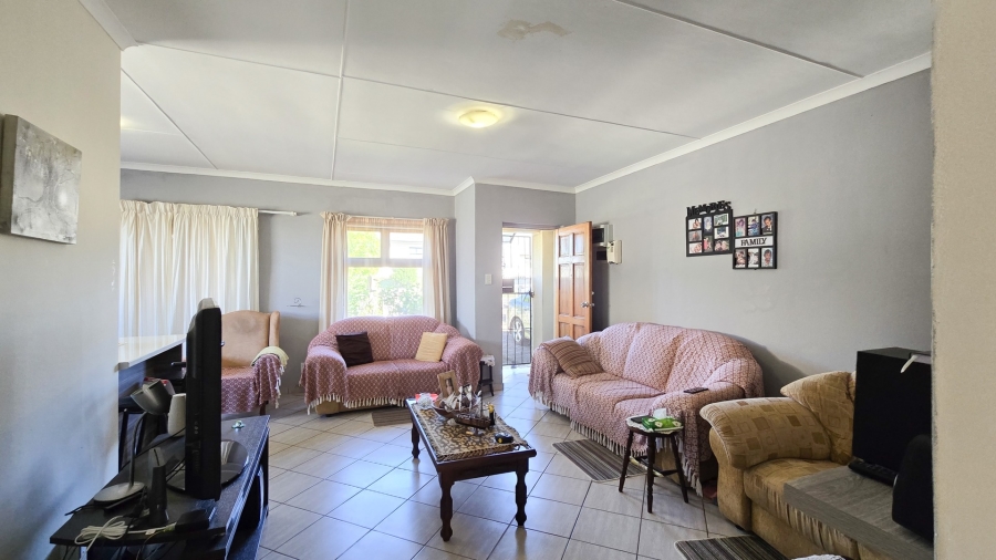 3 Bedroom Property for Sale in Kidds Beach Eastern Cape
